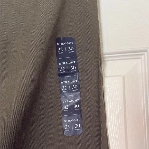 J. Crew Green Chinos Straight-Leg Versatile - Picture 8 of 8